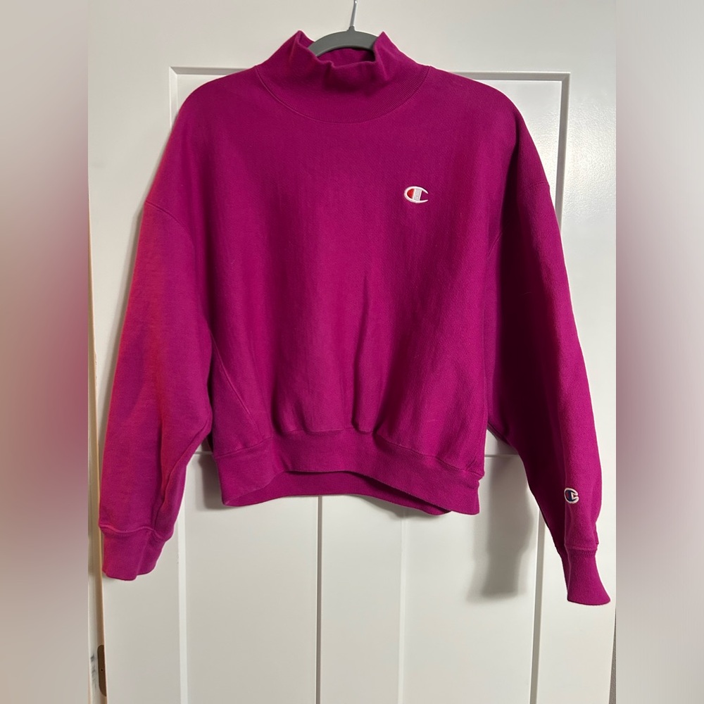 Champion Women's Fuchsia Sweatshirt